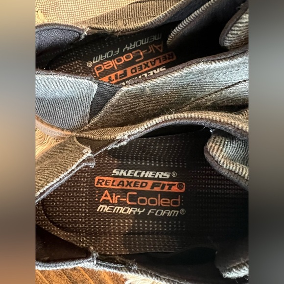 Skechers Men's gray/brown Casual Shoes, size 9, memory foam, air cooled, EUC - Picture 4 of 7